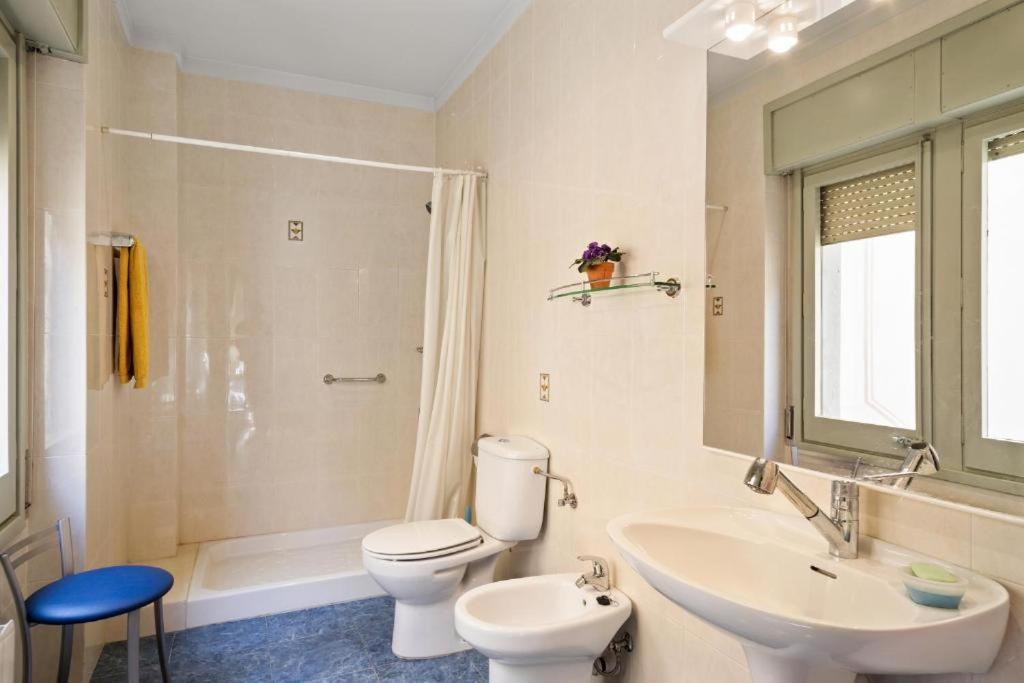 Figueres Old Town Apartment Екстер'єр фото