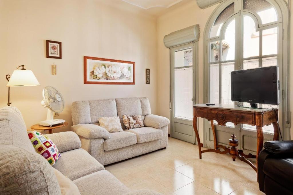 Figueres Old Town Apartment Екстер'єр фото